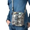 Mochila táctica cruzada EDC con MOLLE, perfecta para actividades urbanas y al aire libre