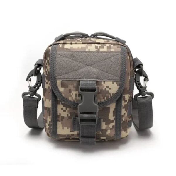 Sling Bag versátil para EDC con sistema MOLLE, acceso rápido y múltiples compartimentos organizadores.